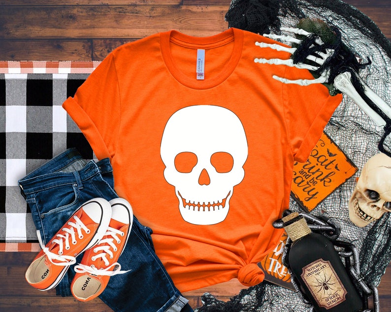Skeleton T-Shirt, Halloween Fun T-Shirt, Ghost shirt, Skeleton Shirt, Scary Halloween Shirt, Spooky Shirt, Halloween Outfit