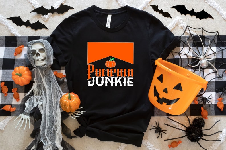 Pumpkin Junkie T-Shirt for Halloween, Halloween Tshirt,Fall Shirt,Pumkin Shirt,Pumkin Tshirt, Halloween Shirts, Halloween Vibes